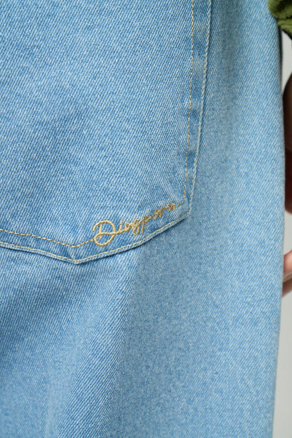 209 Straight Jean (Black)
