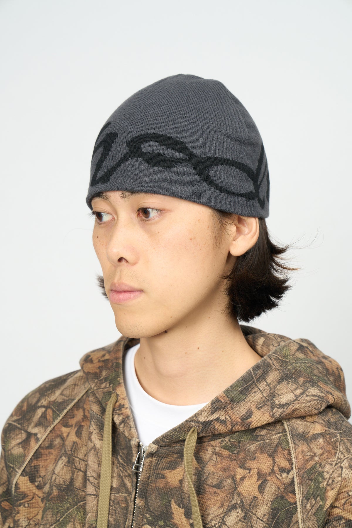 Brown Sugar Beanie (Charcoal)