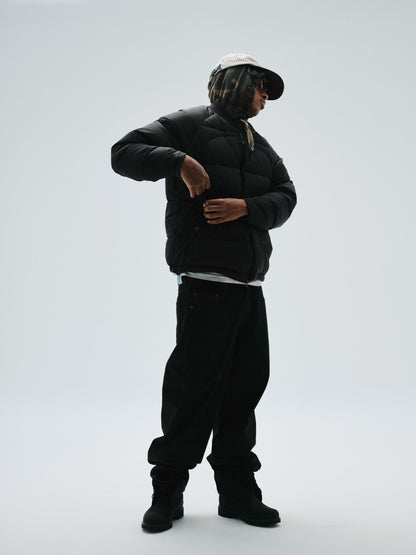 209 Straight Jean (Black)